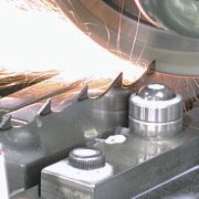 مبراة منشار الفرقة